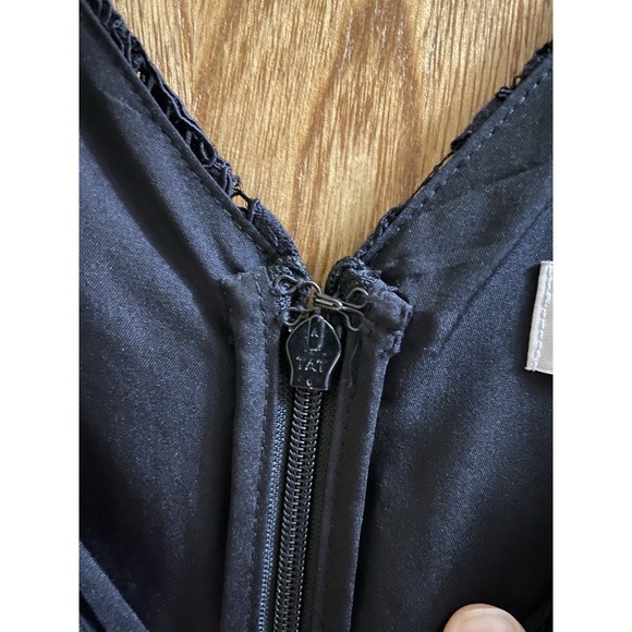 Loft Womens Little Black Dress Sz 14 Lace Fit & Flare Sleeveless Cocktail Party - Picture 5 of 9